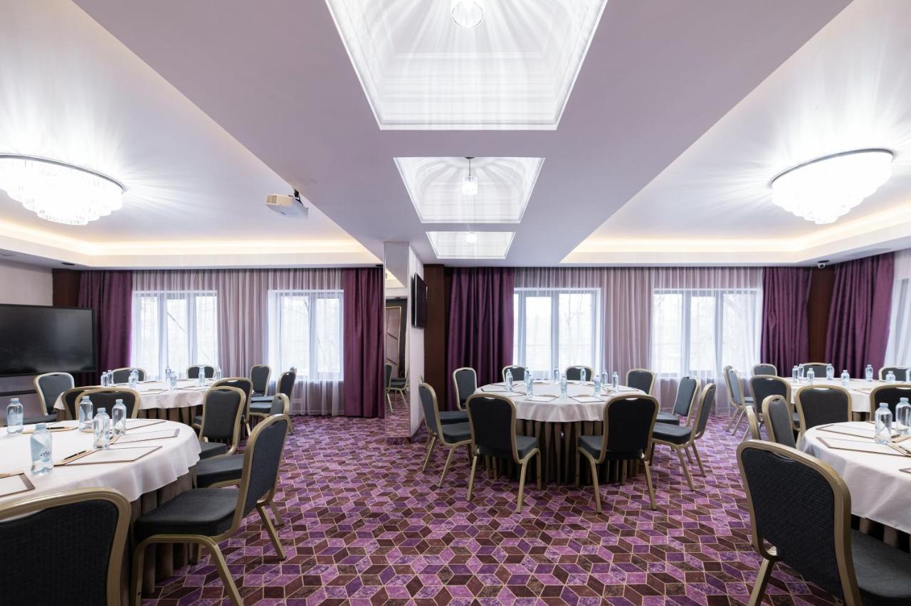 Orient Hotel Biskek Kültér fotó