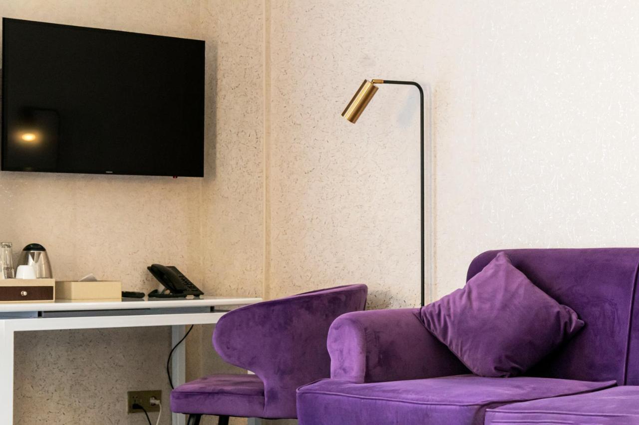Orient Hotel Biskek Kültér fotó