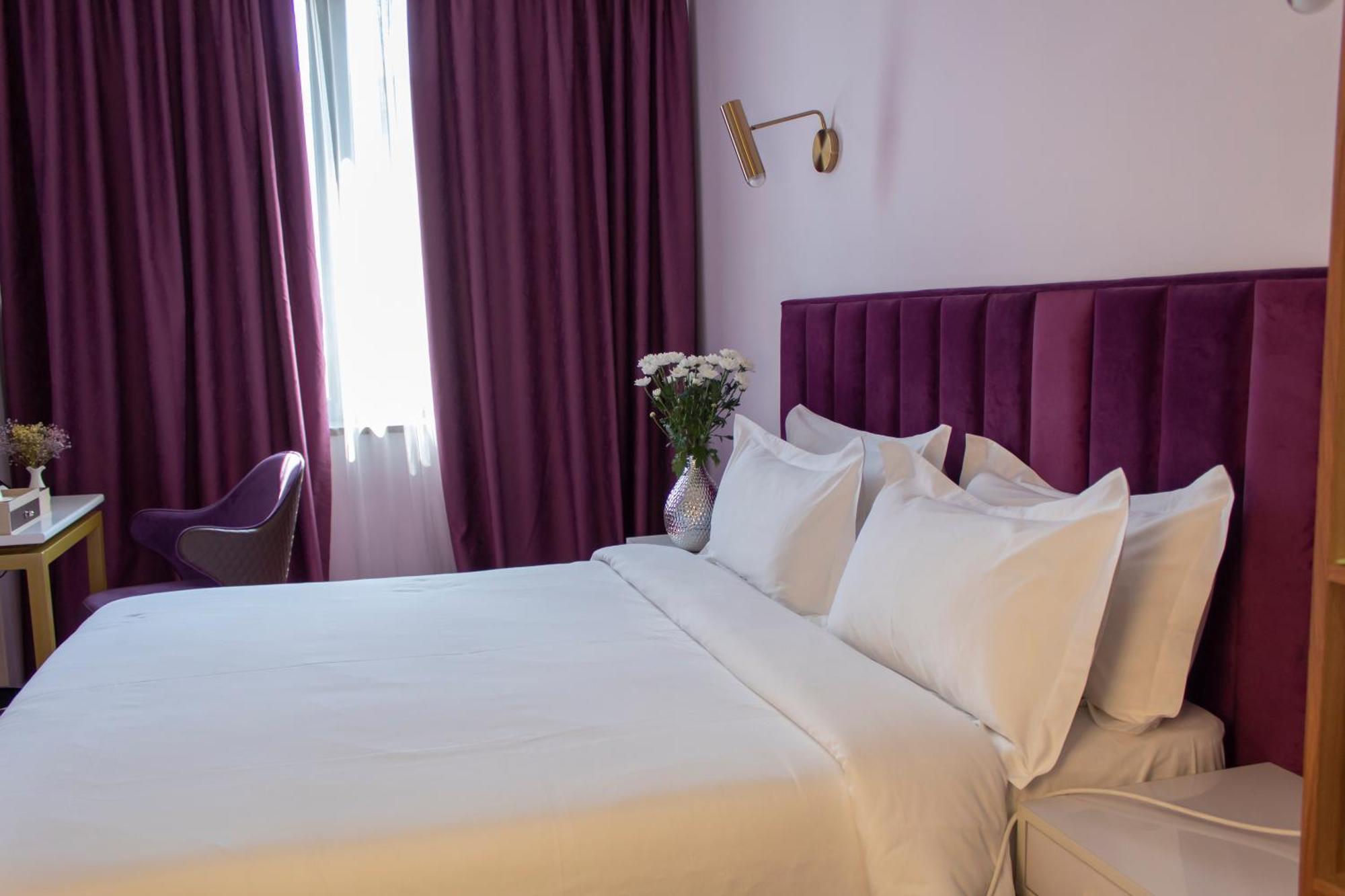 Orient Hotel Biskek Kültér fotó